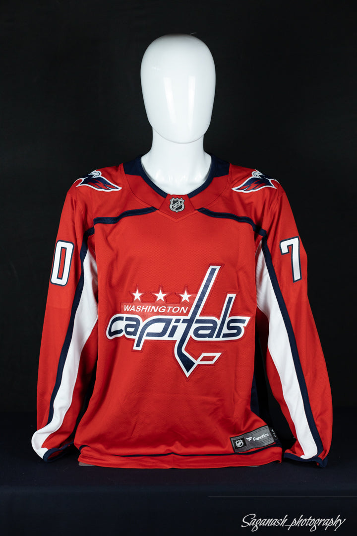 BRADEN HOLTBY Washington Capitals Jersey Stringer Sports Memorabilia